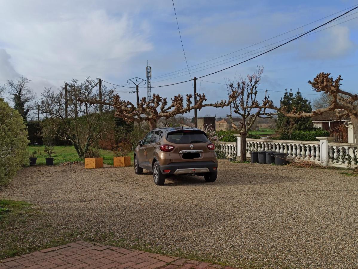 "Les Peyres" Hotel Lamothe-Landerron Exterior foto